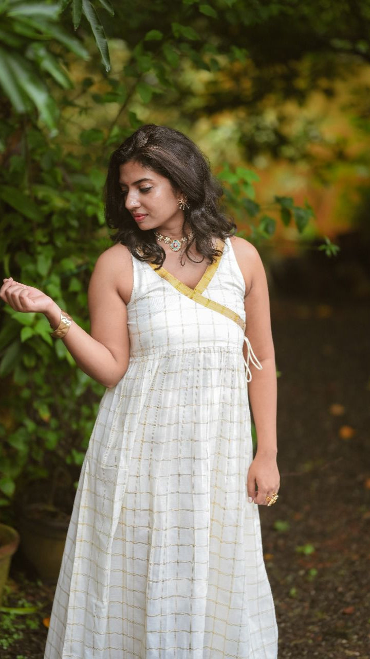 Vennila-Kerala Checked Kasavu Anarkali - With Lining